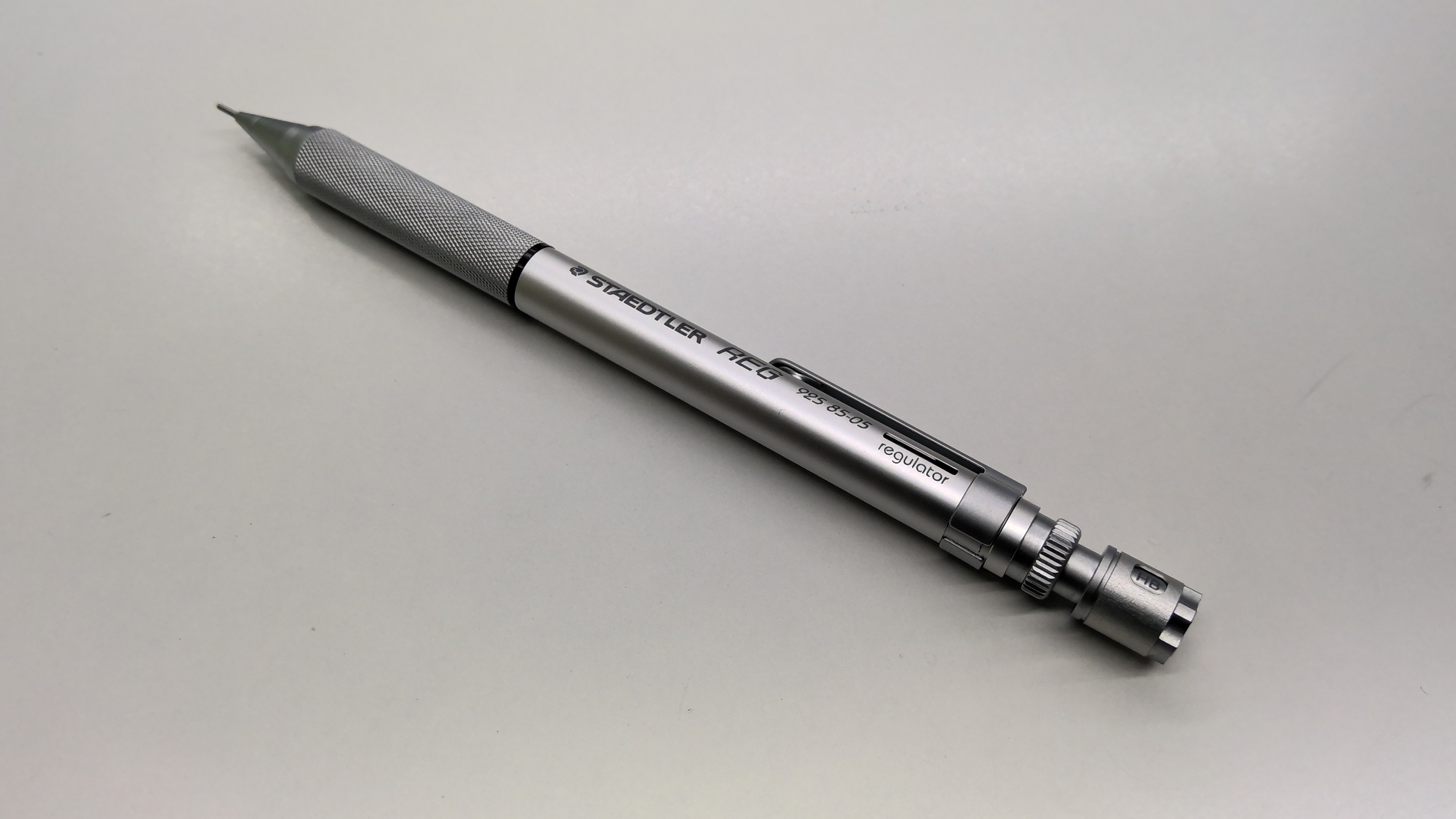 シャーペンSTAEDTLER LEG